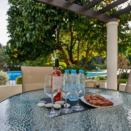 Lovely & Stylish! 3br Specious Penthouse-serenity Skyview * Paphos