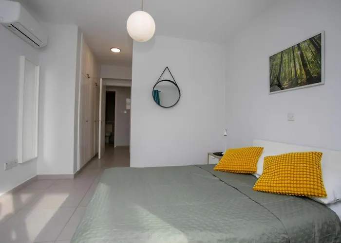 Lovely & Stylish! 3br Specious Penthouse-serenity Skyview *