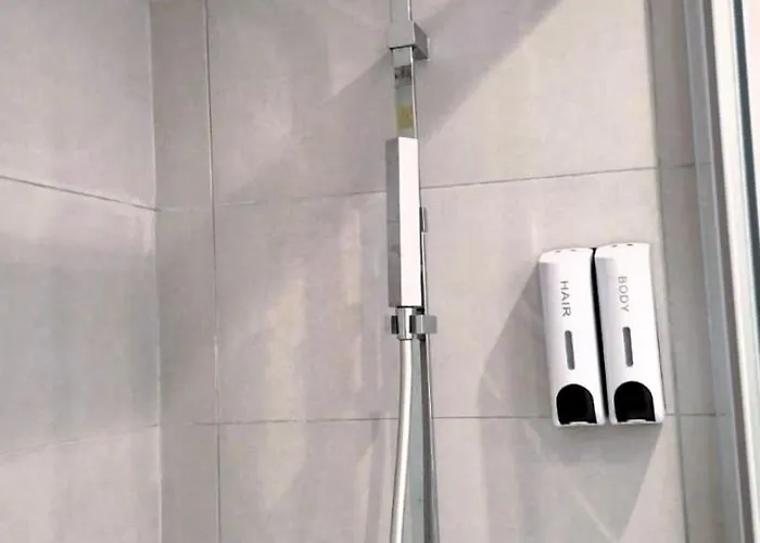 Lovely & Stylish! 3br Specious Penthouse-serenity Skyview Apartmán