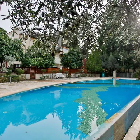 Lovely & Stylish! 3br Specious Penthouse-serenity Skyview פאפוס